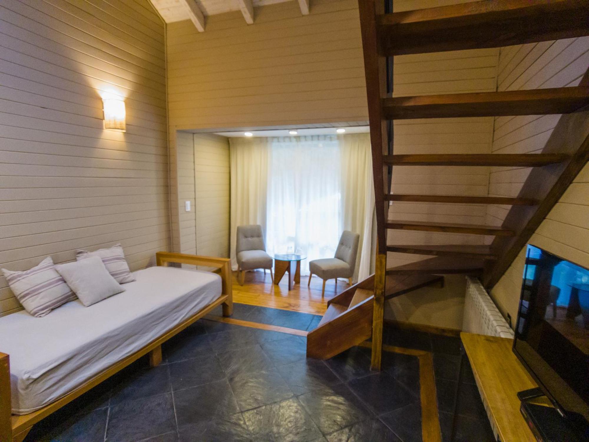 Hosteria Verde Morada Вилья-ла-Ангостура Номер фото